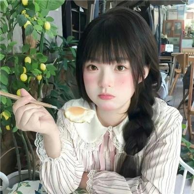 腼腆英雄